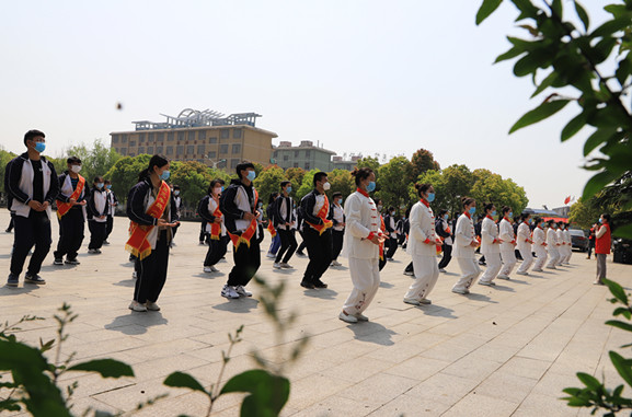 微信图片_20200408152656_副本.jpg